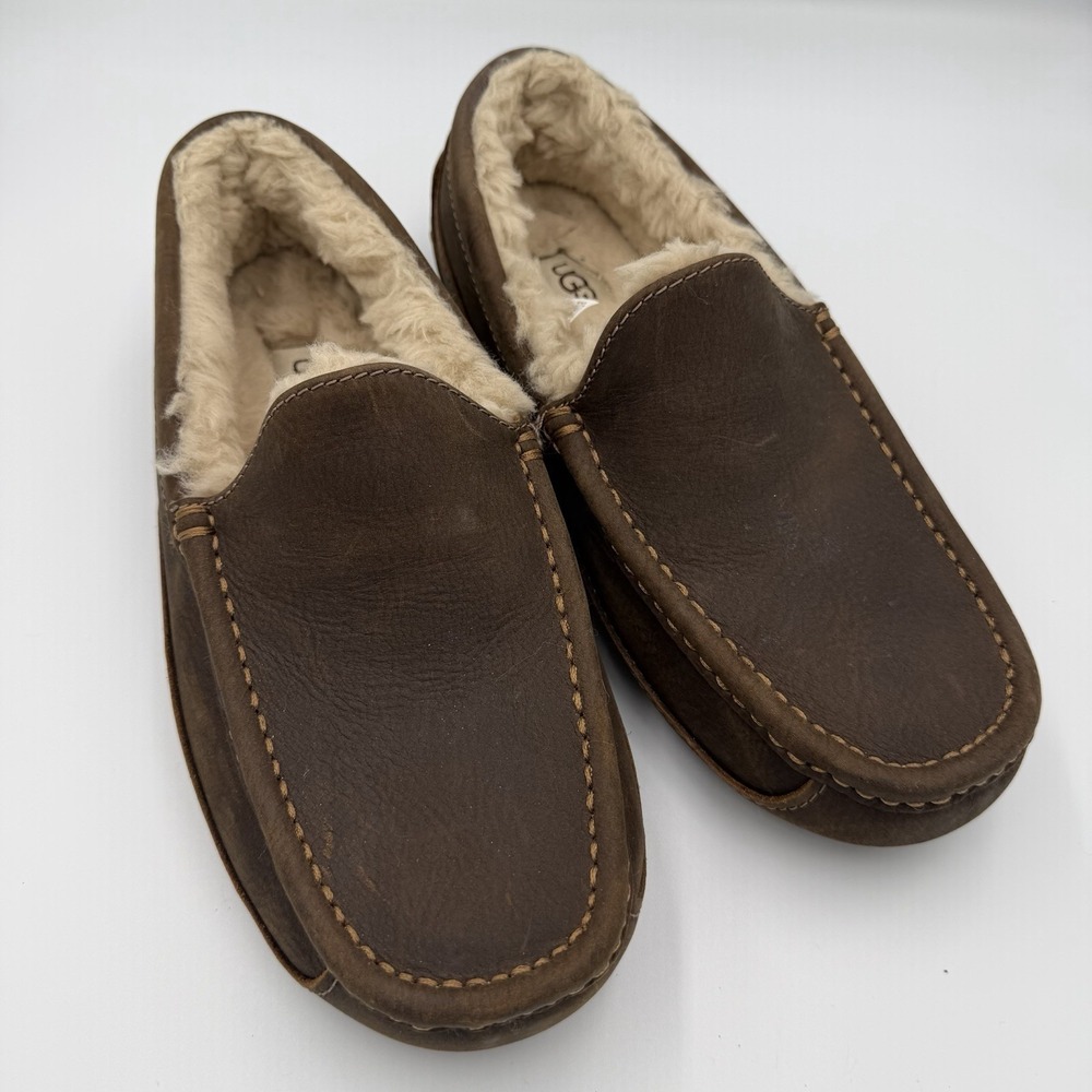 Ugg Ascot Suede Leather Slippers Moccasins BROWN Fur Lined Mens US Size 8